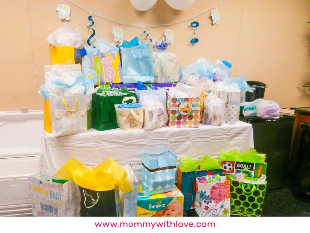 What Do You Gift for a Gender Reveal? - Mommy With Love